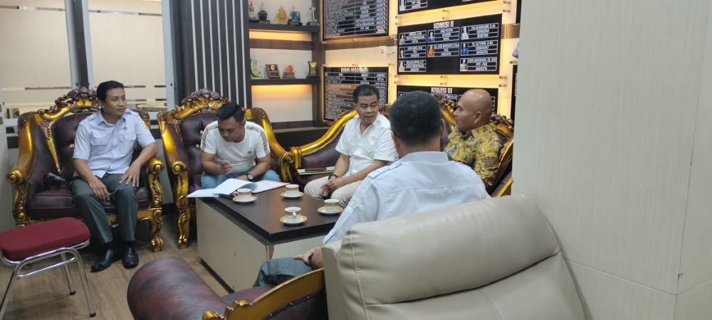 DPRD Kabupaten Padang Sidempuan Studi Banding di DPRD Kota Bukittinggi