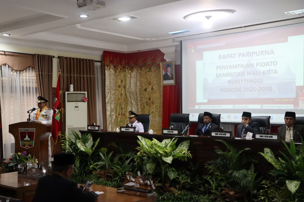 Pidato Perdana Ramlan Nurmatias Wali Kota Bukittinggi periode 2025-2030  Dalam Rapat Paripurna DPRD Bukittinggi