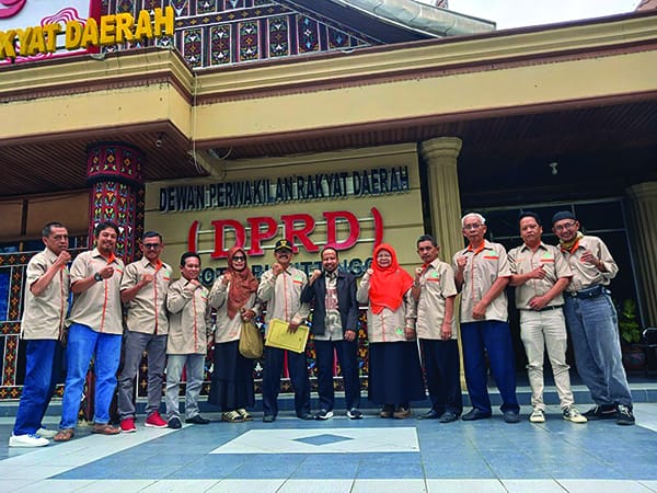 Ketua DPRD Kota Bukittinggi Syaiful Efendi : Mendukung Pembinaan Atlet Tenis Meja Kota Bukittinggi Dan Event Pertandingan