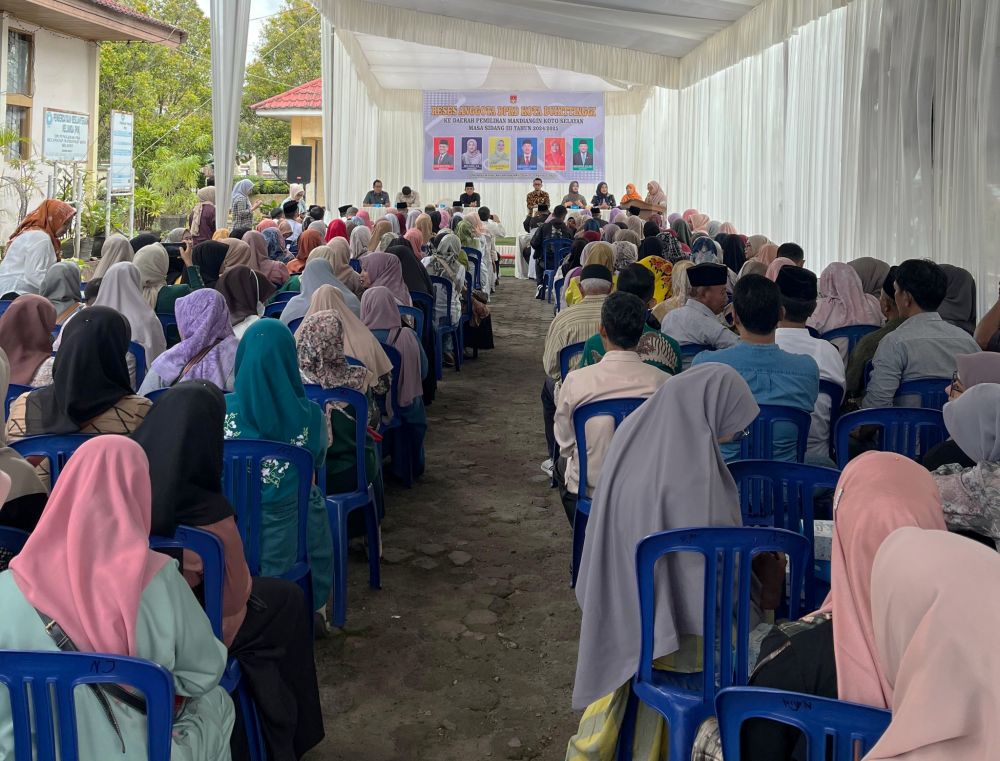 Enam Anggota DPRD Bukittinggi Dapil MKS Serap Aspirasi Terkait PPDB, BPJS, dan Status Kepemilikan Objek Wisata Adat