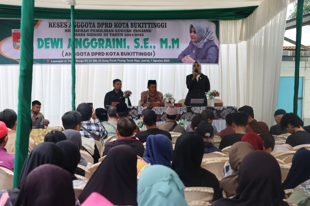 Warga Tarok Dipo Suarakan Aspirasi Air Bersih, Posyandu, dan Pendidikan dalam Reses Dewi Anggraini