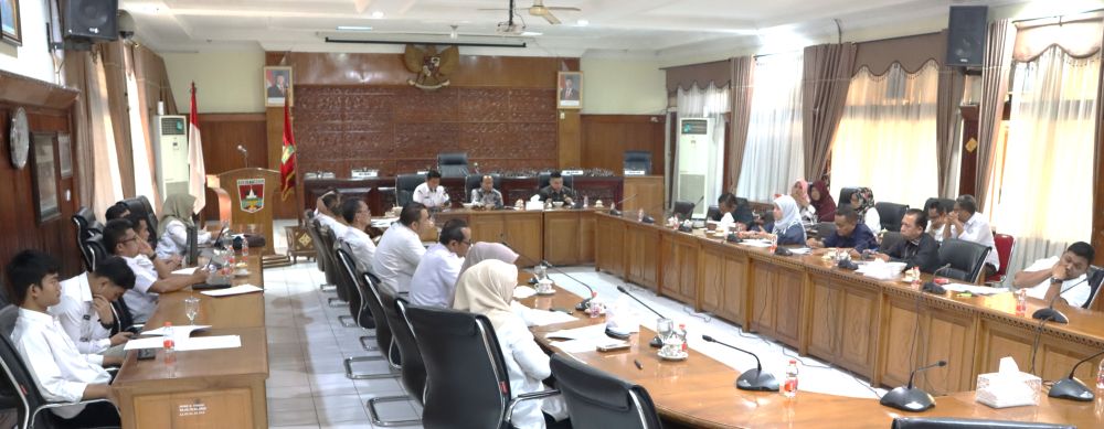 Rapat Badan Anggaran DPRD Kota Bukittinggi Bersama TAPD