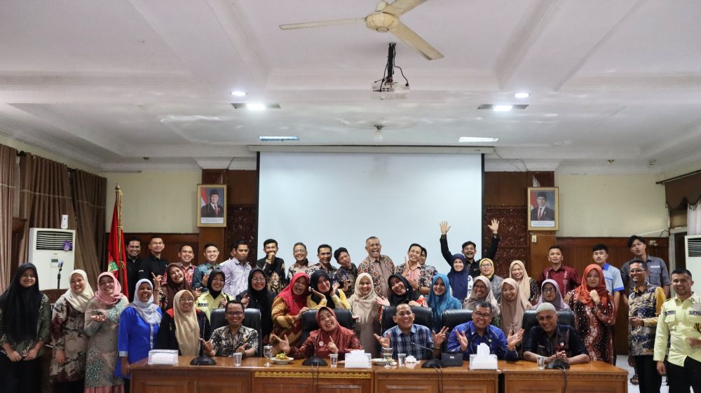Sekretariat DPRD Bukittinggi Gelar Silaturahmi Penuh Makna