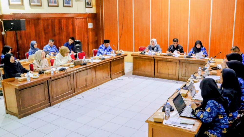 DPRD Kota Bukittinggi Gelar Rapat Kerja Penyusunan Kalender Pemerintahan 2026