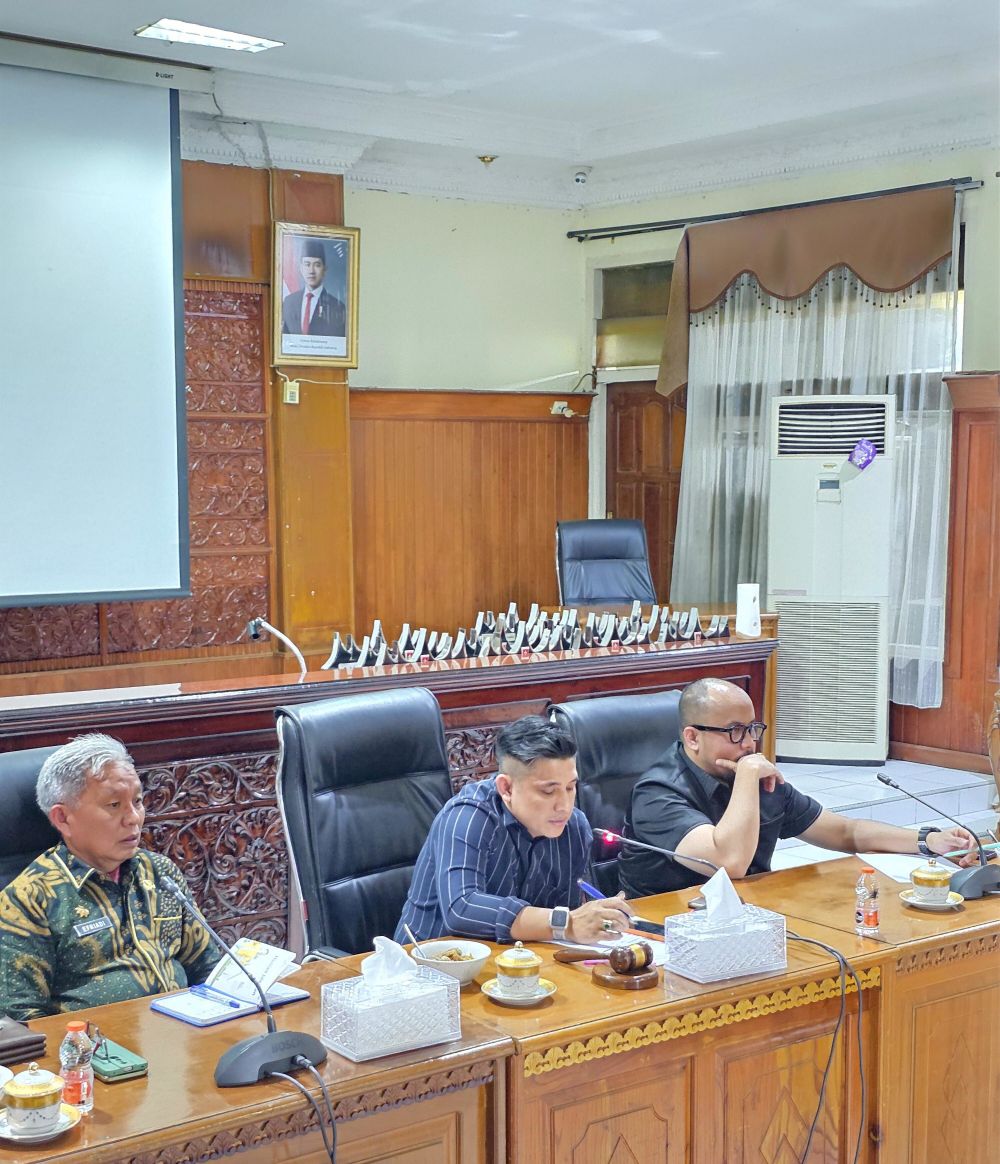 Bahas Evaluasi Program 2025