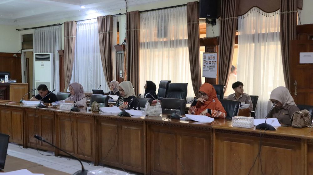 Pansus DPRD Bukittinggi Dalami Ranperda Perubahan Pengelolaan Barang Milik Daerah