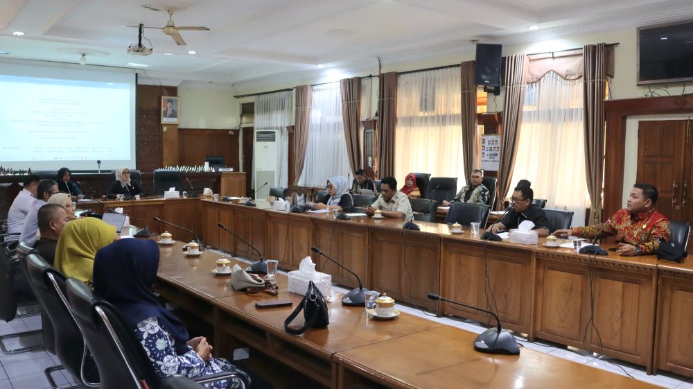 Menuju Transportasi Tertib dan Aman, DPRD Bukittinggi Selesaikan Pembahasan Raperda