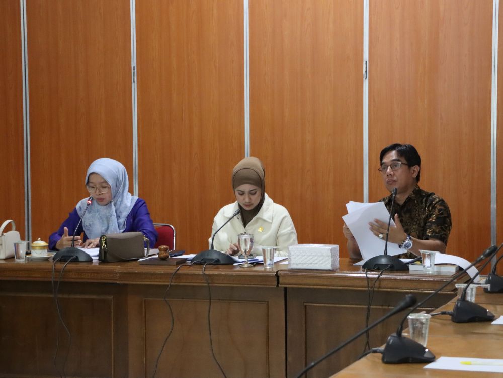 RAPAT INTERNAL PANSUS II DPRD KOTA BUKITTINGGI BAHAS FINALISASI LAPORAN LKPJ WALIKOTA TAHUN 2025