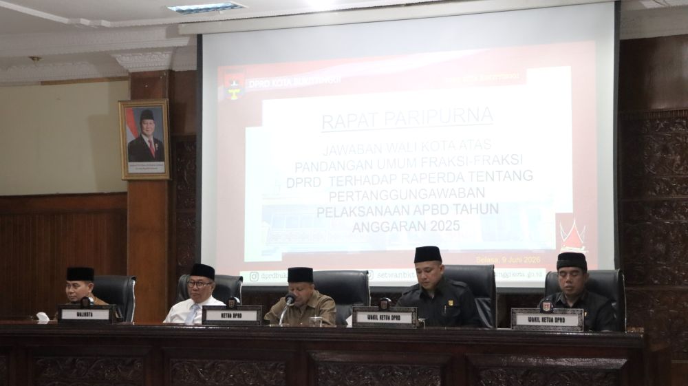 Wali Kota Jawab Pandangan Umum Fraksi terhadap Ranperda Pertanggungjawaban Pelaksanaan APBD Tahun Anggaran 2025
