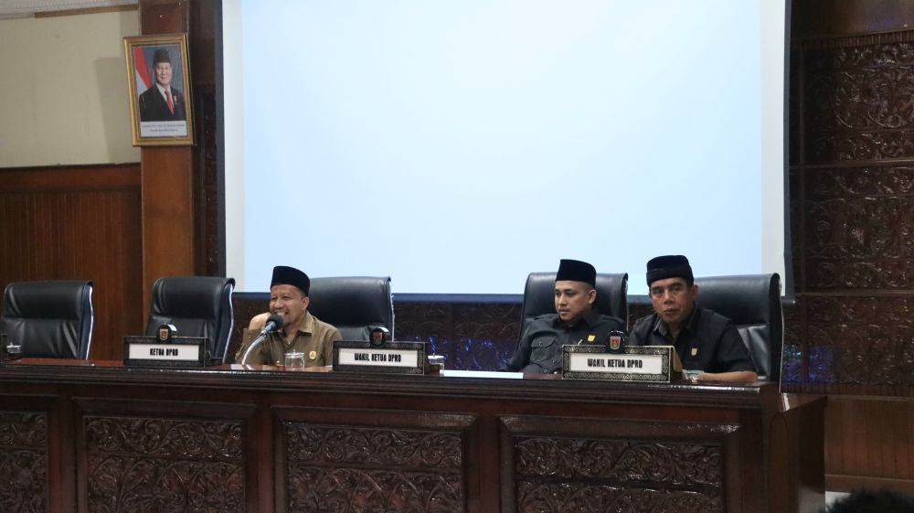 DPRD Kota Bukittinggi Gelar Rapat Paripurna Internal Bahas Agenda Kelembagaan