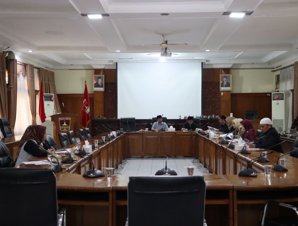 Rapat Gabungan Komisi DPRD Bukittinggi Bahas Rencana Kerja 2027 dan Perubahan APBD 2026