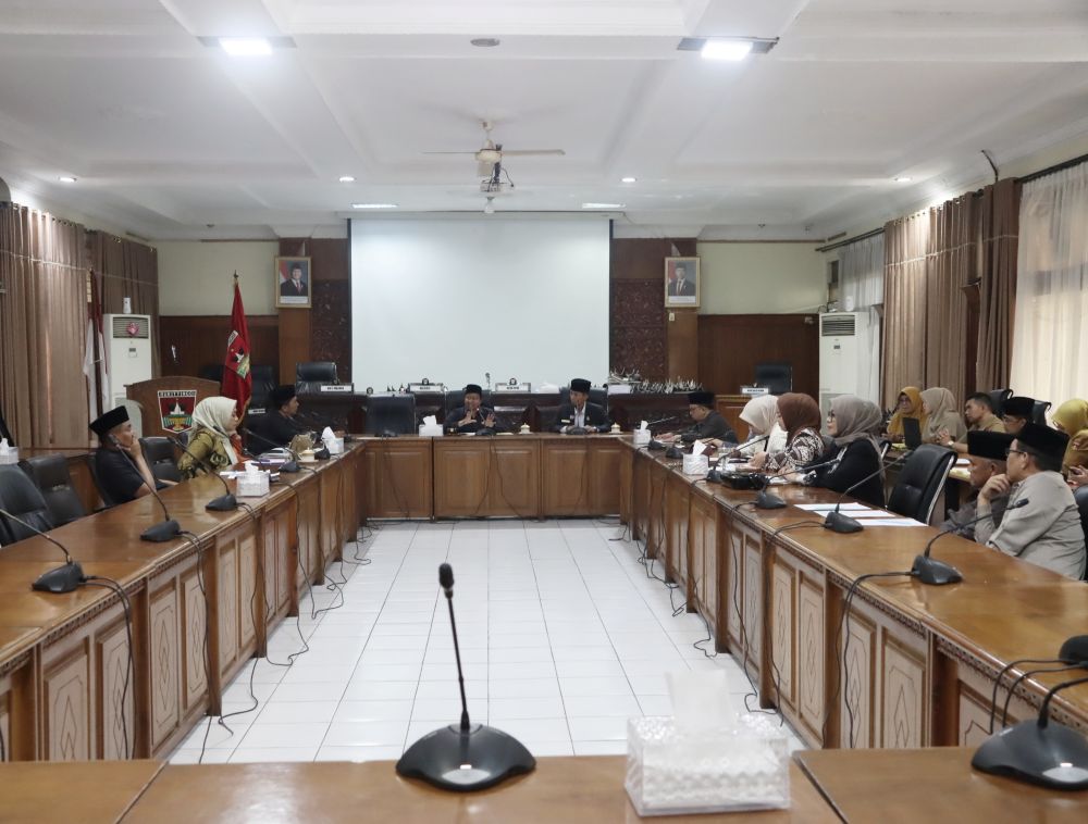 DPRD Kota Bukittinggi Terima Audiensi Pengadilan Agama, Perkuat Silaturahmi dan Sinergi Kelembagaan Bukittinggi, Senin, 12 Oktober 2026